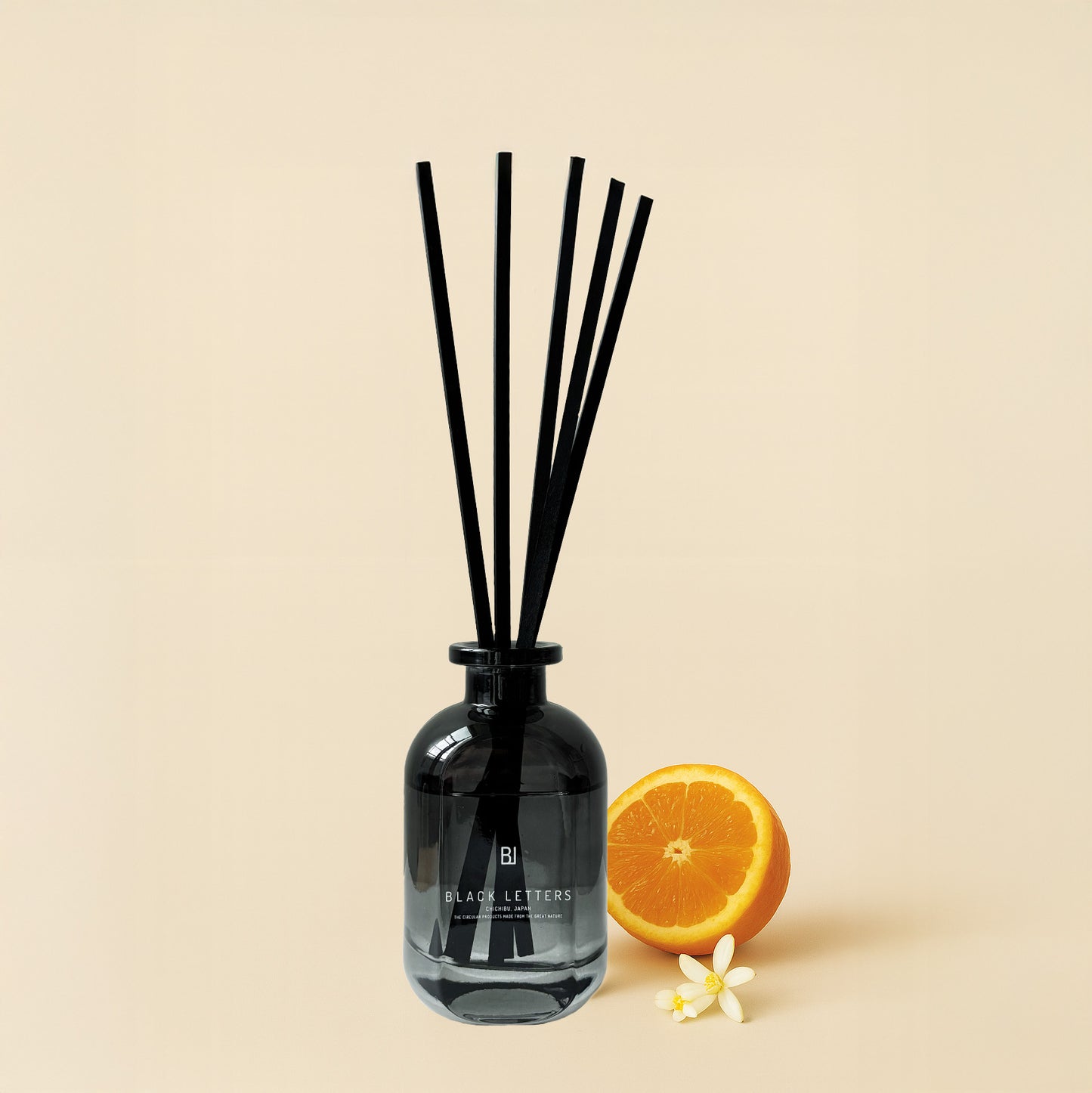 REED DIFFUSER  KUROMOJI