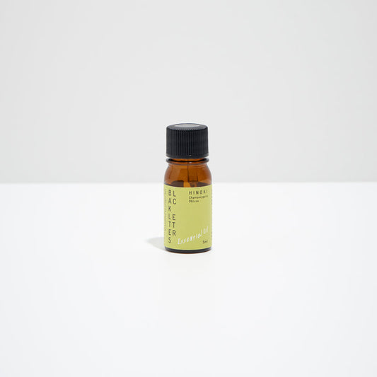 エッセンシャルオイル　 ヒノキ　５ml